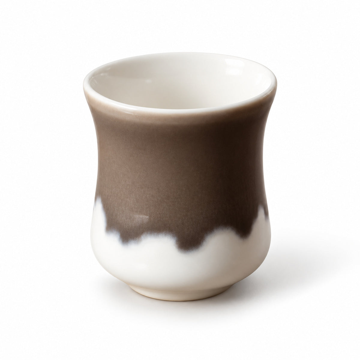 AI-assisted concept image of cocoa & cream handleless cup: overall product view.